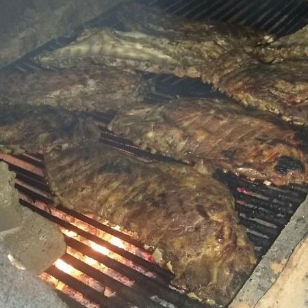 La Famosa Costillas A La Lena Jarabacoa Bagian luar foto