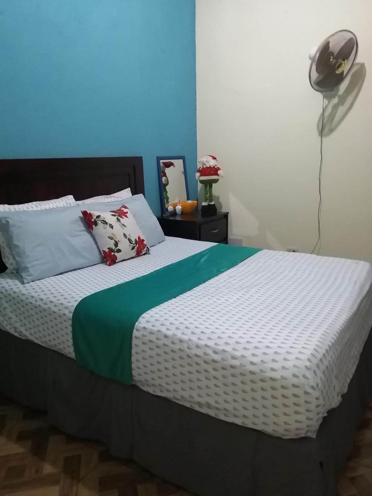 La Famosa Costillas A La Lena Jarabacoa Ruang foto